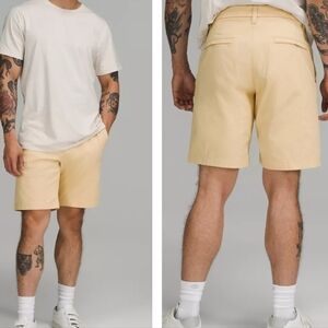 Lululemon Commission Classic-Fit Short 9" Oxford In Prosecco / White Size 30